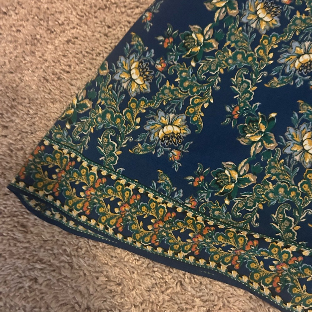 NWOT Max Studio Long Sleeve Floral midi/maxi Dress in Blue and Green - Picture 3 of 8